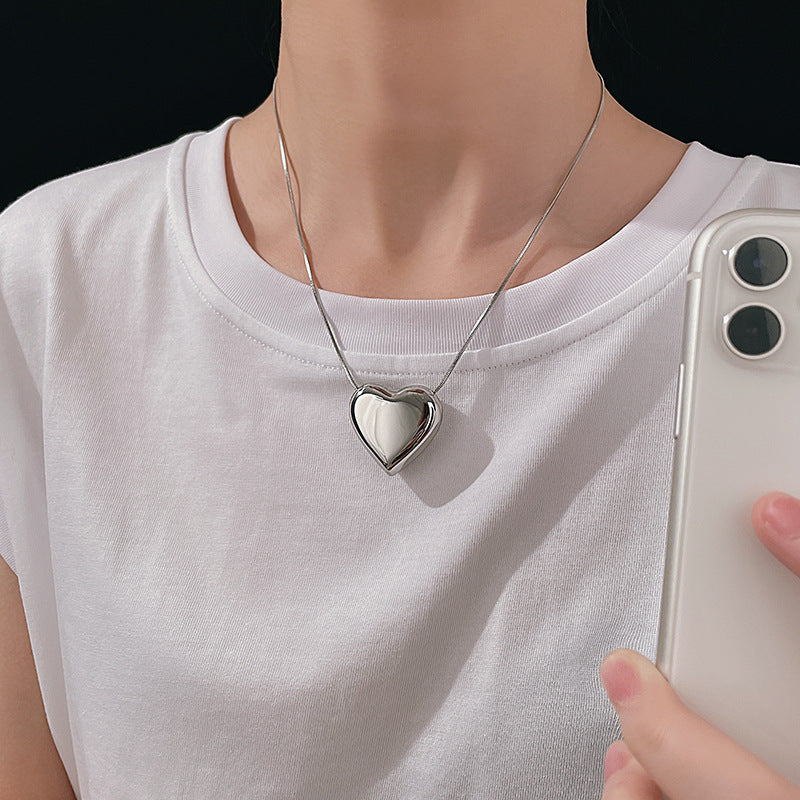 Women's Heart Clavicle Chain Minimalist Style Three-dimensional Necklaces