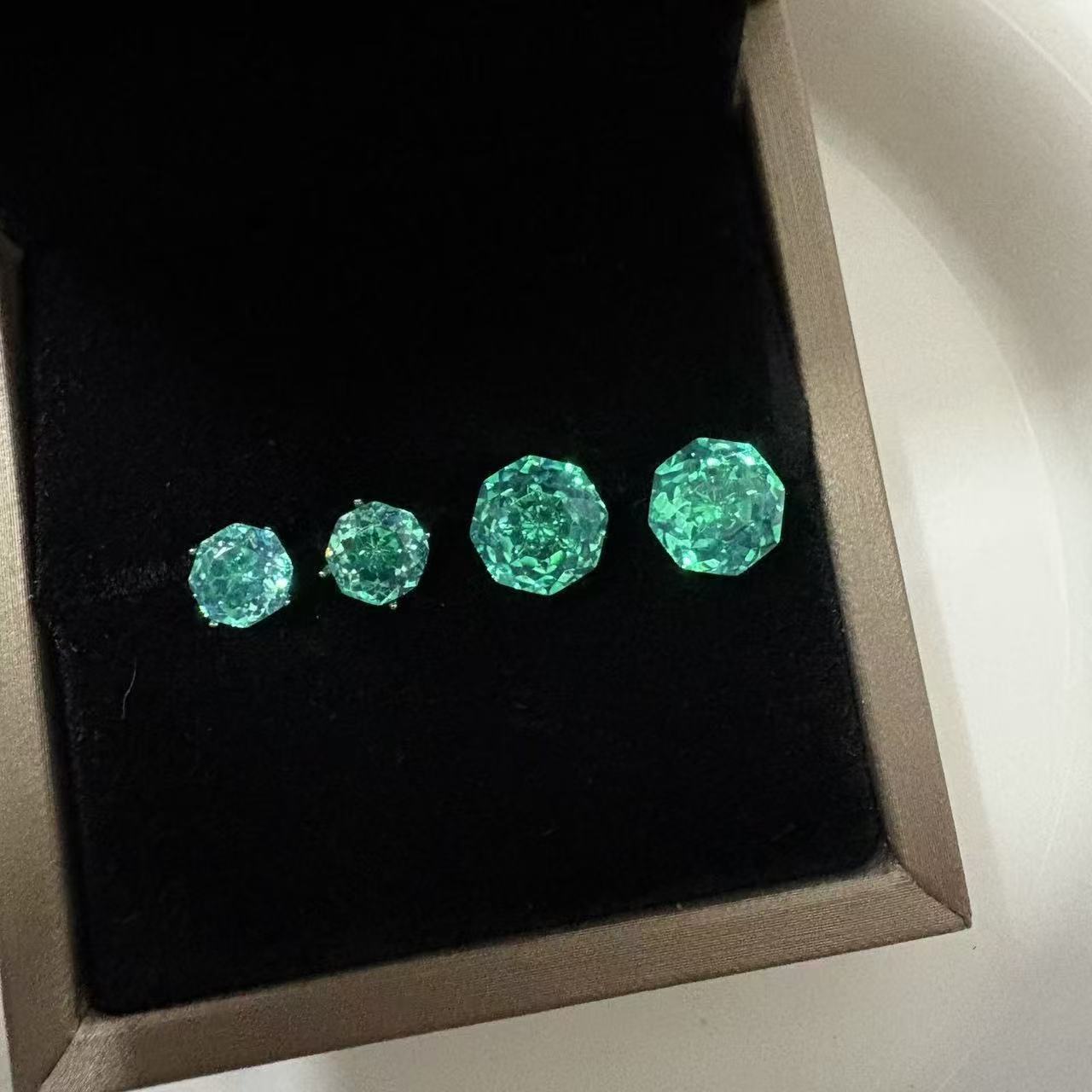 Rose Cut Zircon Medical Titanium Alloy Ear Bone Stud Earrings