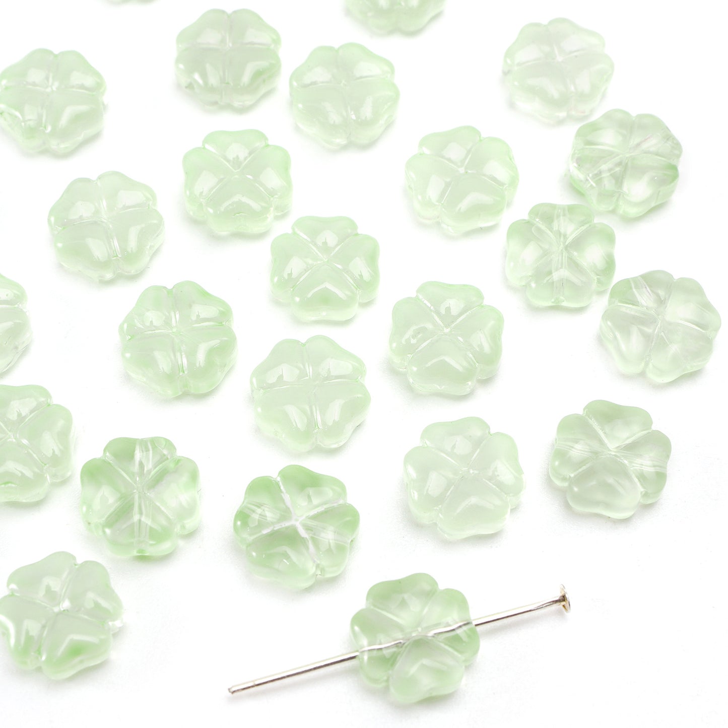 Beautiful Clover Flat Beads Scattered Handmade Jewelry Accessories