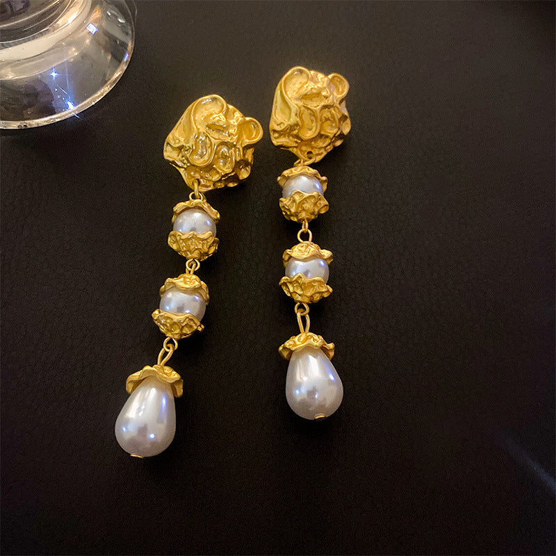 Women's Palace Style Sier Flower Light Luxury High-grade Design Sense Earrings