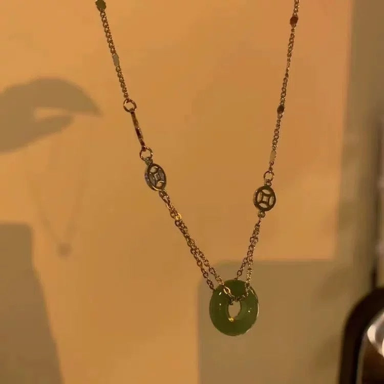 Women's Style Jade Safety Knot For Niche Design Clavicle Chain Necklaces