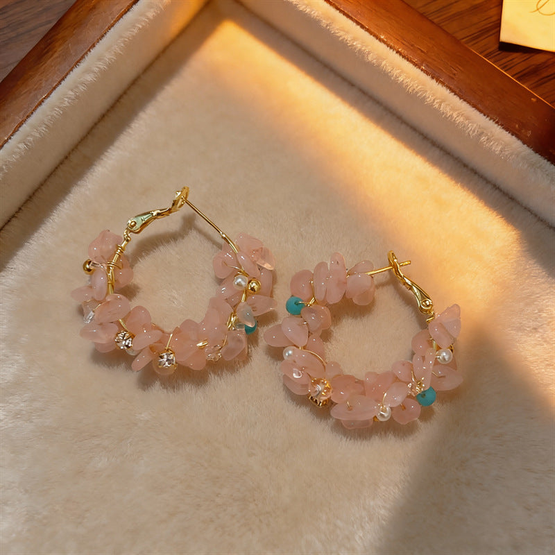 Gravel Zircon Shaped Female Niche White Earrings