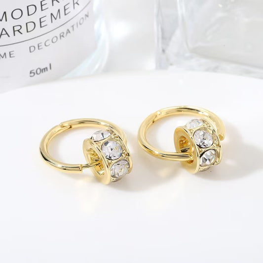Women's Needle Retro Sense Frosty Style Temperament Commute Stud Earrings