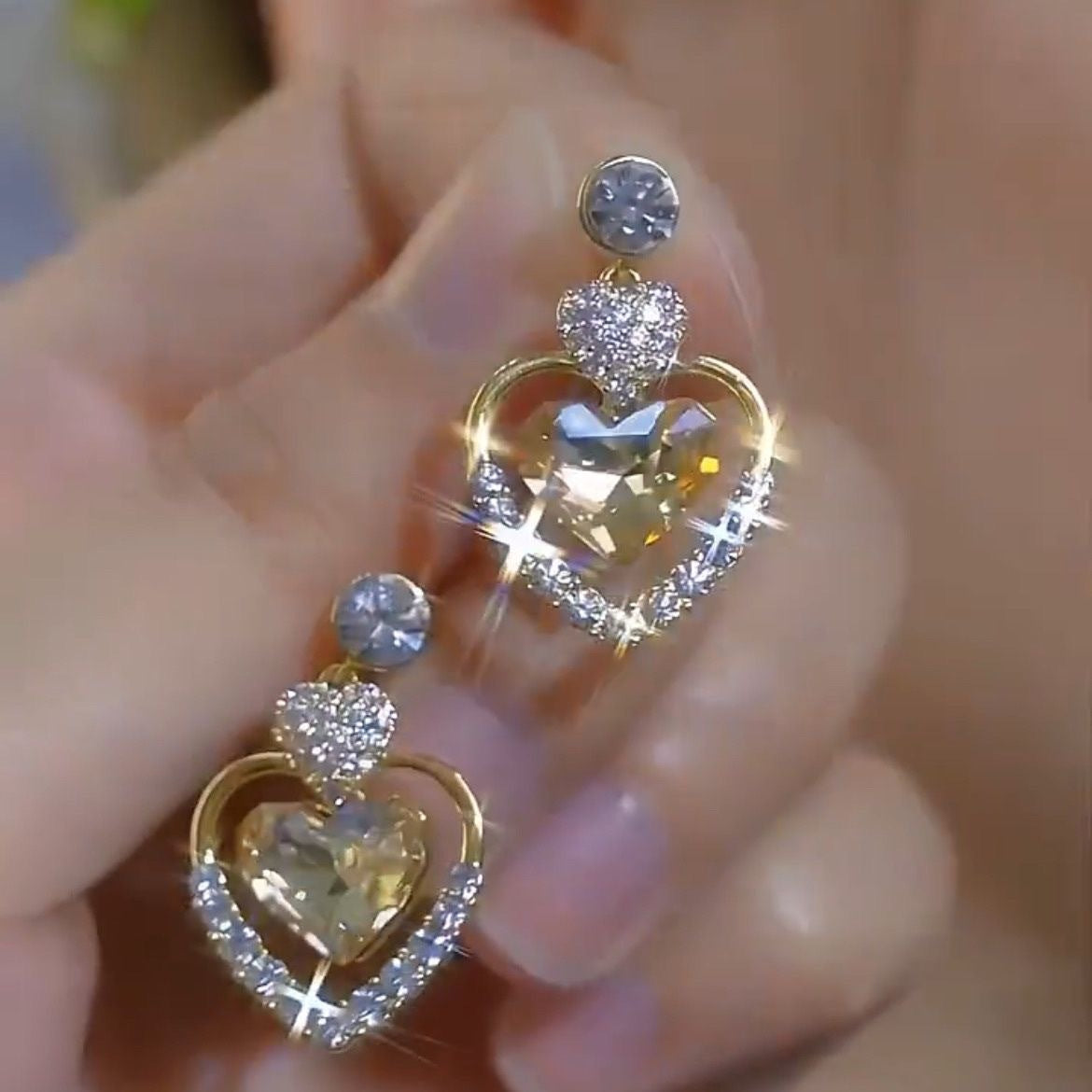 Women's Sweet Loving Heart For Niche Design Earrings