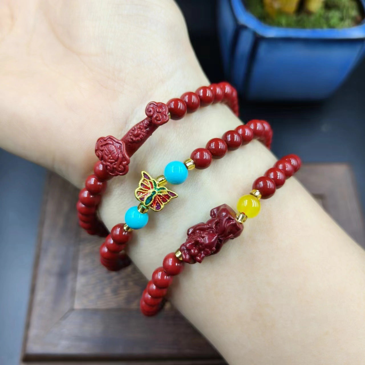 Women's & Men's Cinnabar Purple Gold Sand Single Circle Simple Buddha Beads Light Bracelet