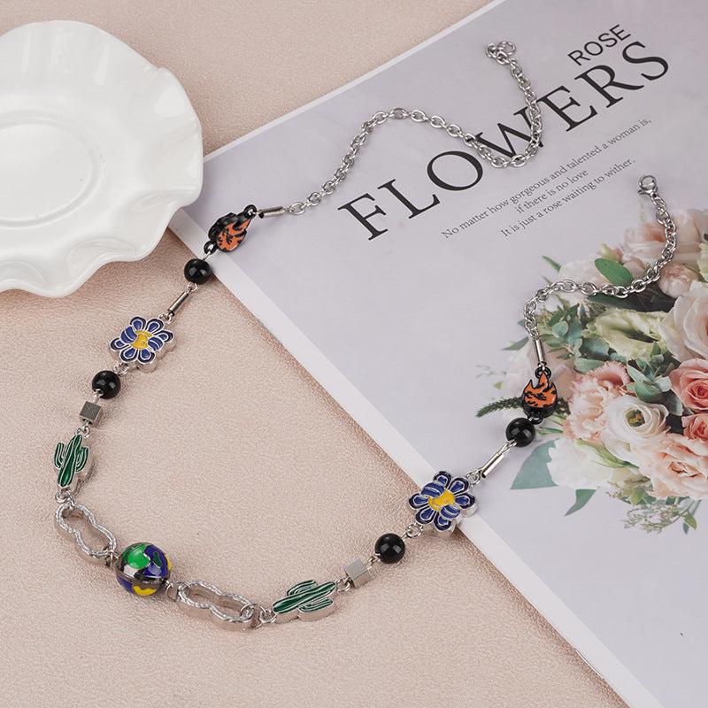 Women's & Men's Fashion Cactus Horseshoe Design Wang Mainland Section Necklaces