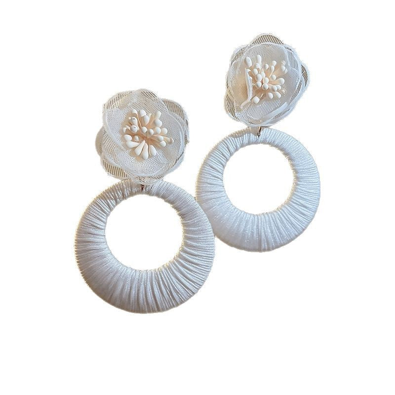 Net Yarn Flowers Tassel Fresh Sweet Earrings