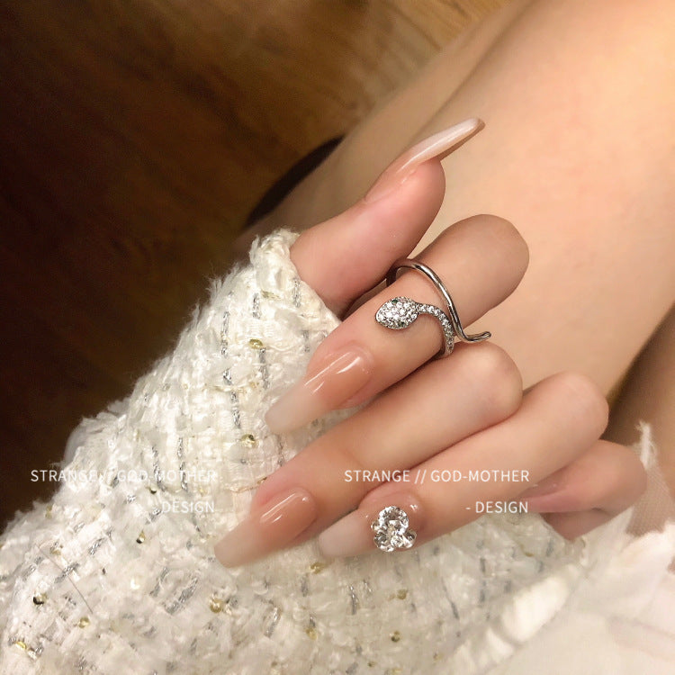 Winding Simulated Snakes Female Super Flash Ring