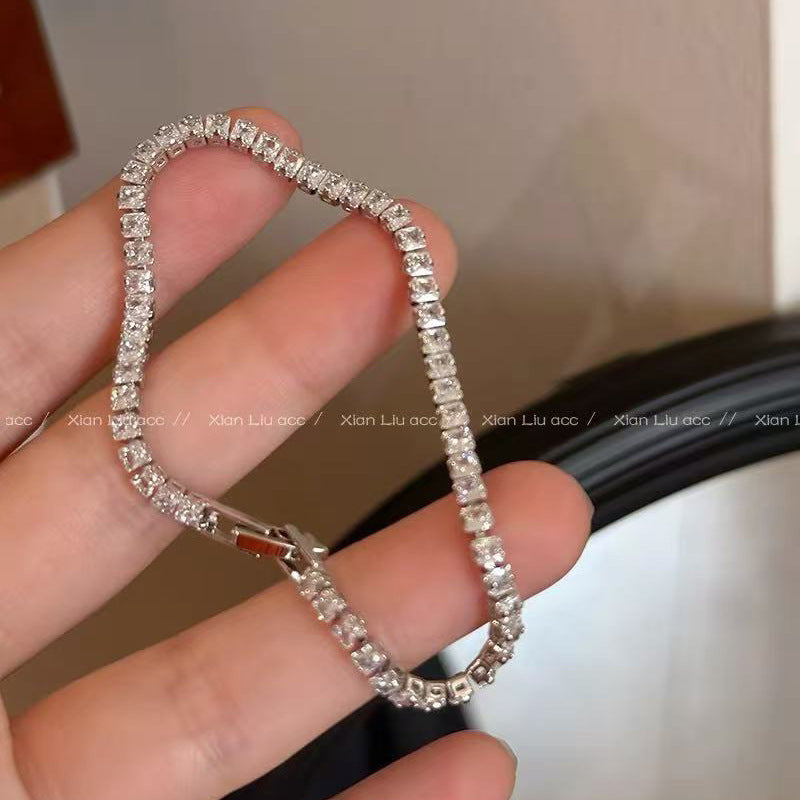 Women's Exquisite Sterling Sier Snake Bones Chain Ball Stitching Asymmetric Light Bracelet