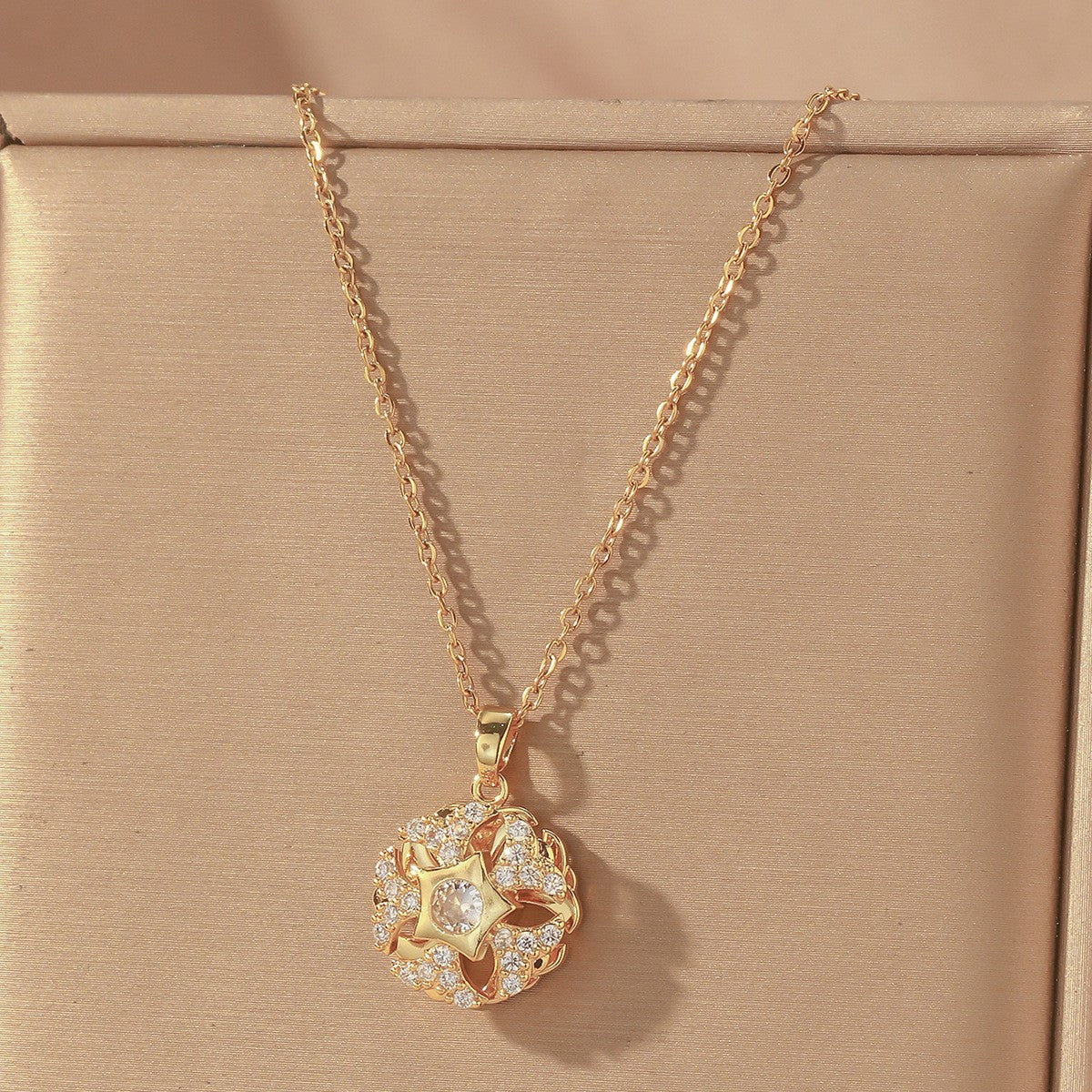 Women's Colorful Flower Titanium Steel Clavicle Chain Necklace