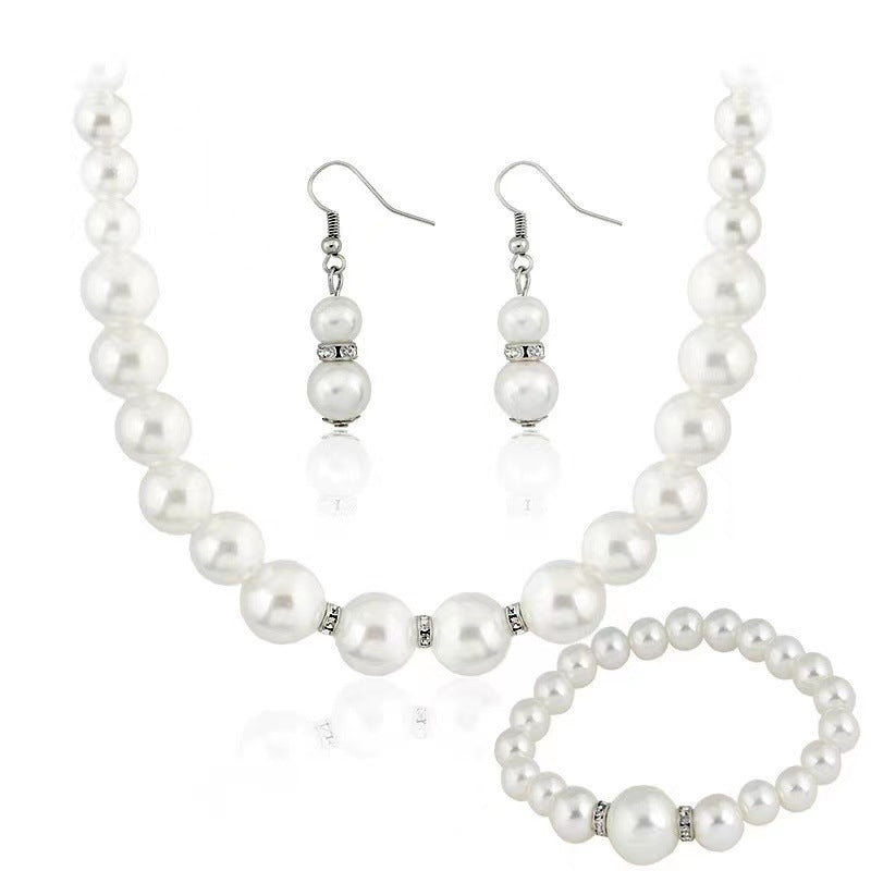 Fashion Pearl Three-piece Light Luxury Minority High Necklace