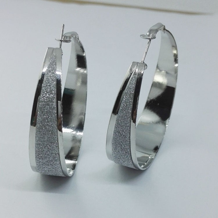 Popular Circle Frosted Trendy Rock Nightclub Earrings