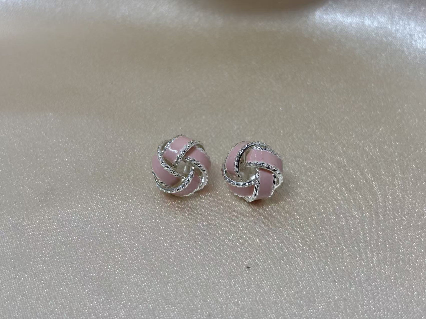 Women's Retro Elegant Drip Glazed Twist For Design High-grade Gentle Rings