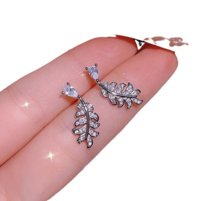 Women's Feather Zircon Clavicle Chain Diamond Simple Necklaces