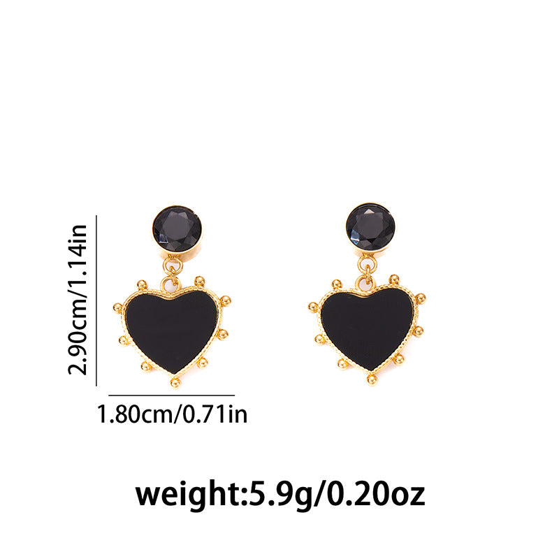 Retro Personalized Heart-shaped Titanium Ear Light Luxury High Rings