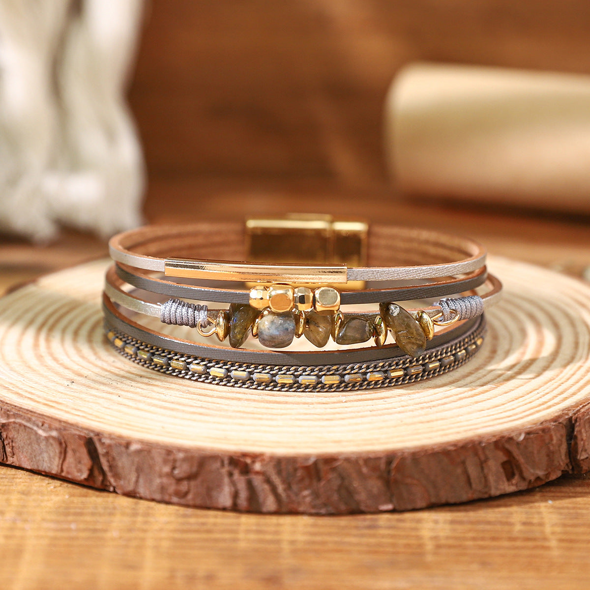 Bohemian Leather Magnetic Snap Style Fashion Bracelets