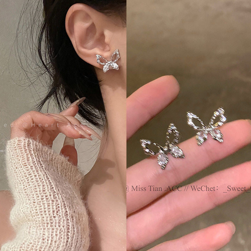 Temperament Niche Ear Jewelry Light Luxury Earrings