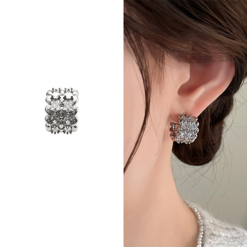 Retro High-grade Fashionable Versatile Elegant Trendy Stud Earrings