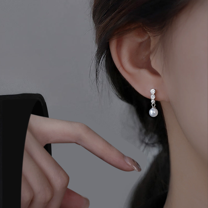 Women's Sterling Sier Imitation Pearl Fashionable Light Luxury Minority Earrings