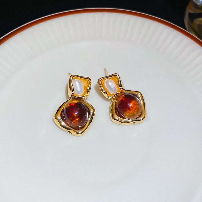 Women's Needle Geometric Irregular Resin Fashionable Retro Earrings