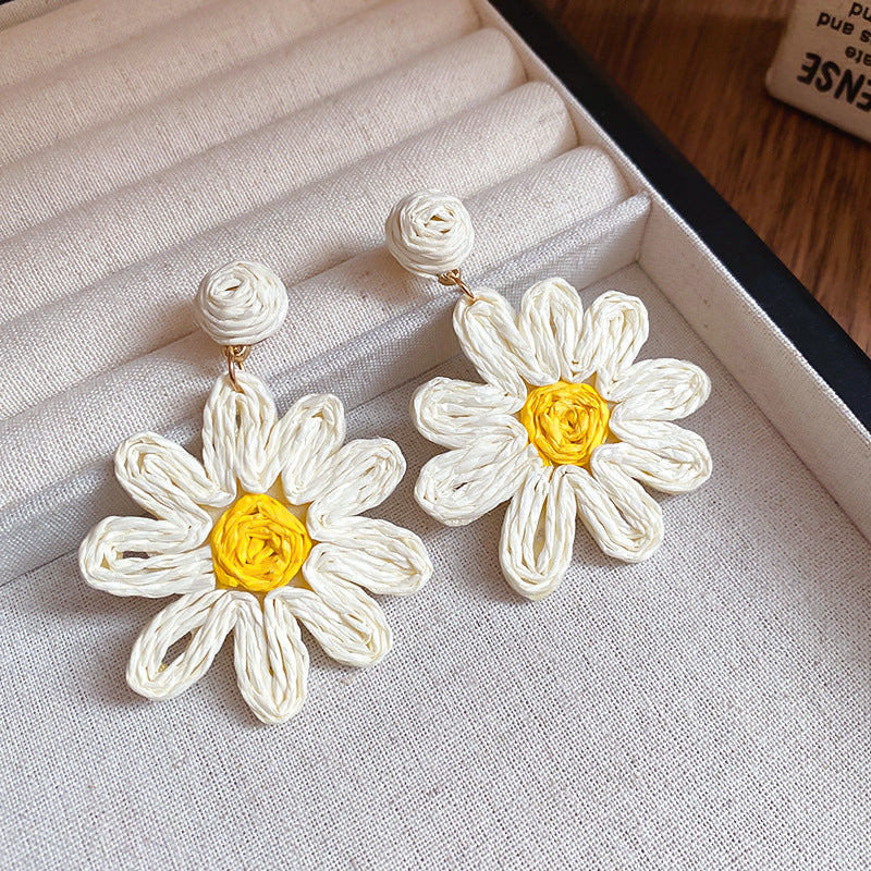 Women's Green Leaf Lily Yellow Series Tassel Light Luxury High-grade Sweet Rings