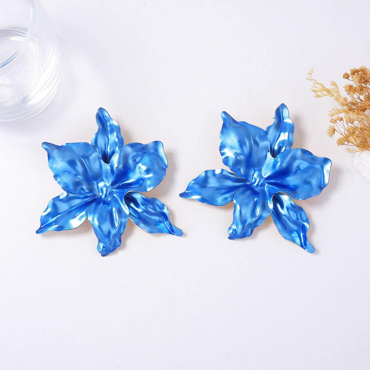 Women's Simple Exaggerated Fashion Baking Paint For Metal Rings