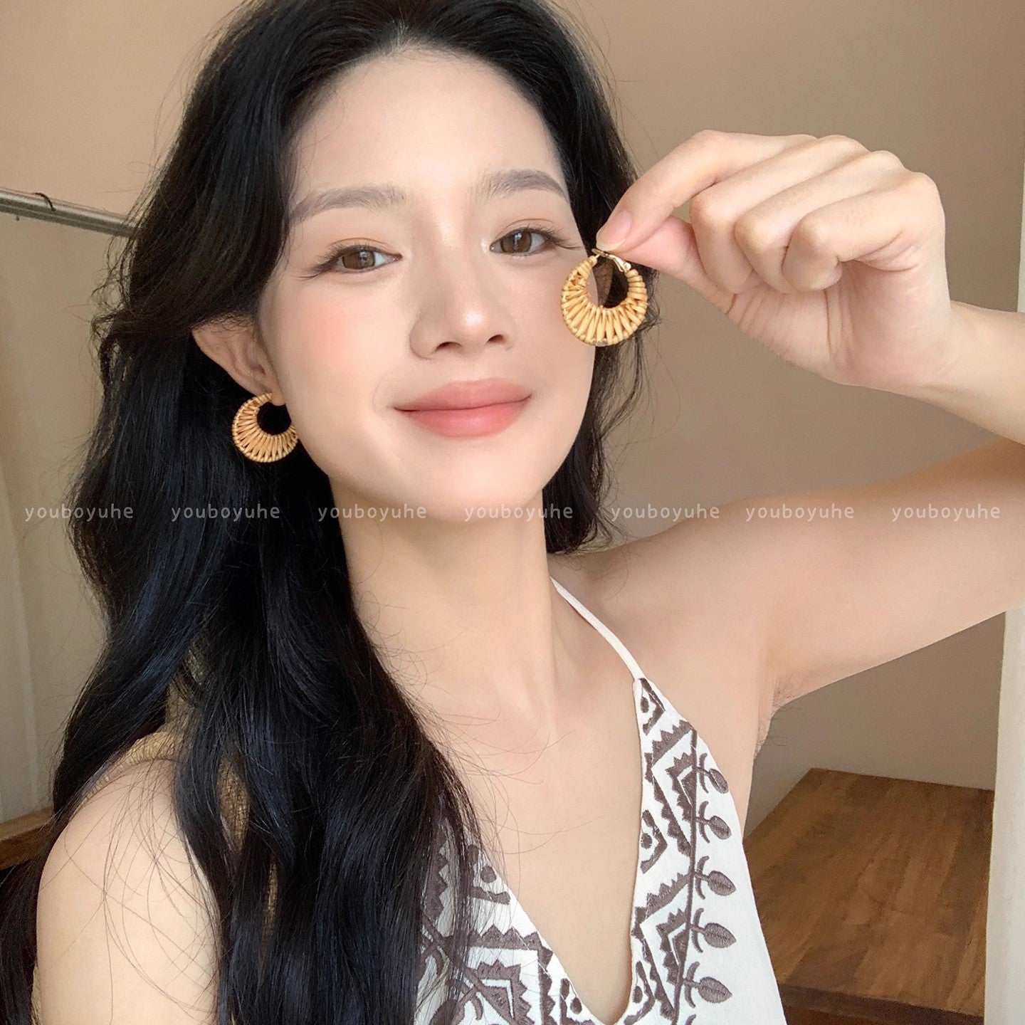 Women's Vintage Bamboo Special Interest Light Luxury High-grade High-key Dignified Vacation Earrings