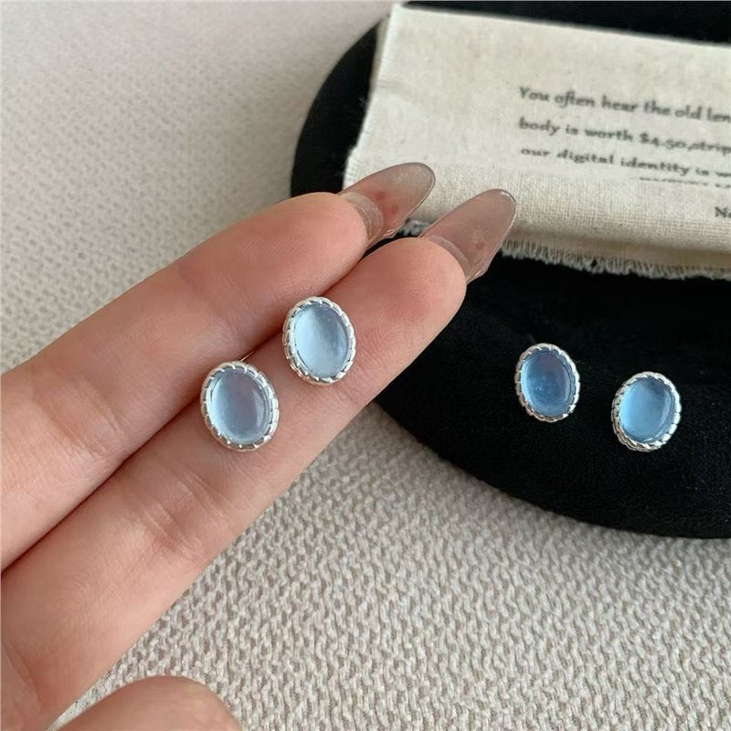 Blue Ear Fashionable Geometric Ellipse Niche Stud Earrings
