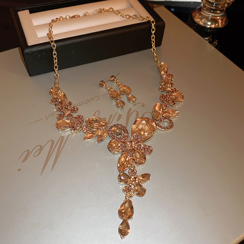 Diamond Geometric Suite Light Luxury Clavicle Jewelry Set