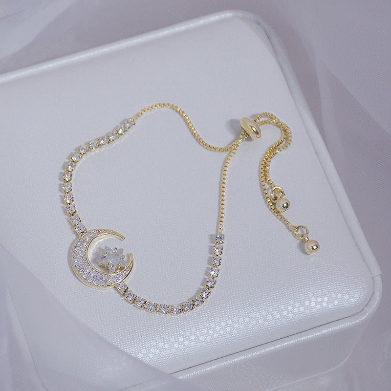 Women's Five Small Flower Five-pointed Star Pull Bracelet