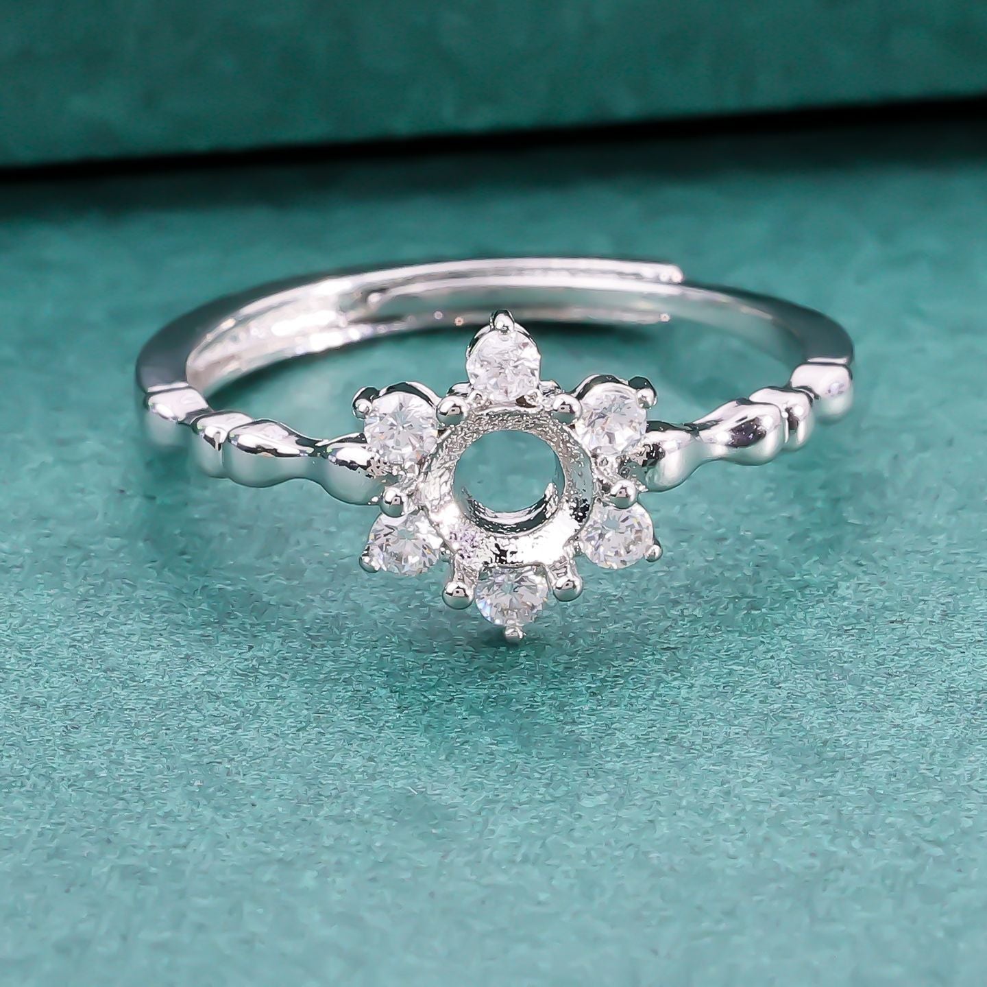 Inlaid Round Pointed Bottom Chinese Diamond Personality High Ring