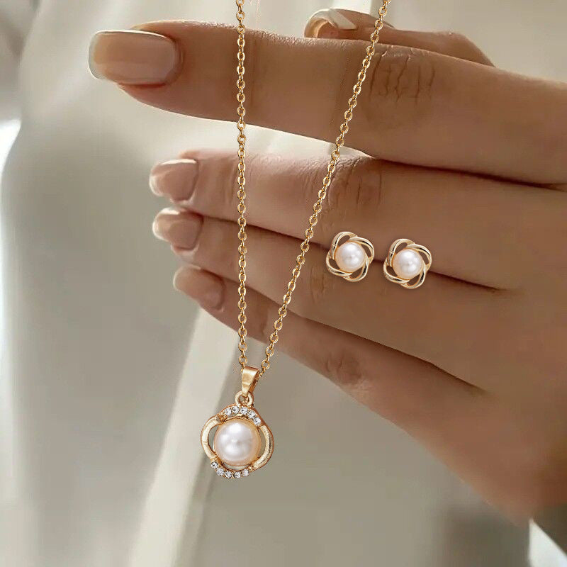 Dignified Sense Of Design Light Luxury Imitation Jewelry Set