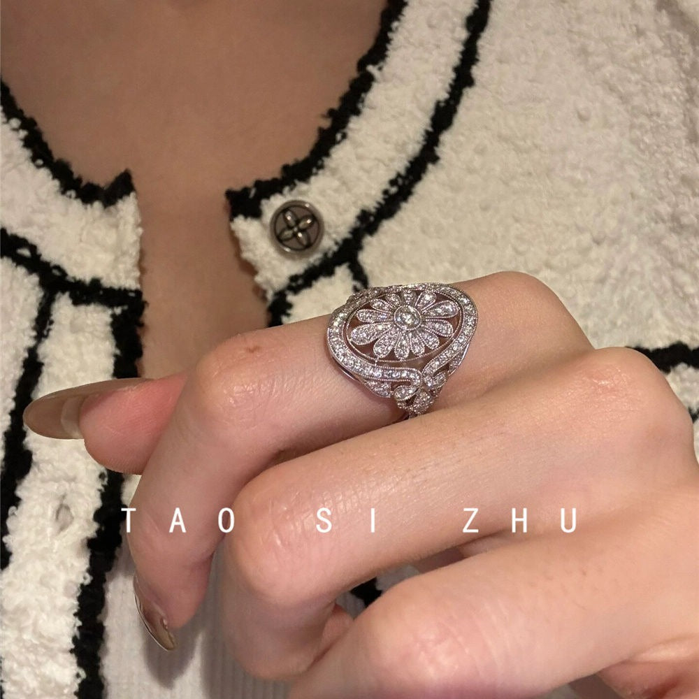Ancient Micro Inlaid Zircon Flower High Sense Light Luxury Minority Ring