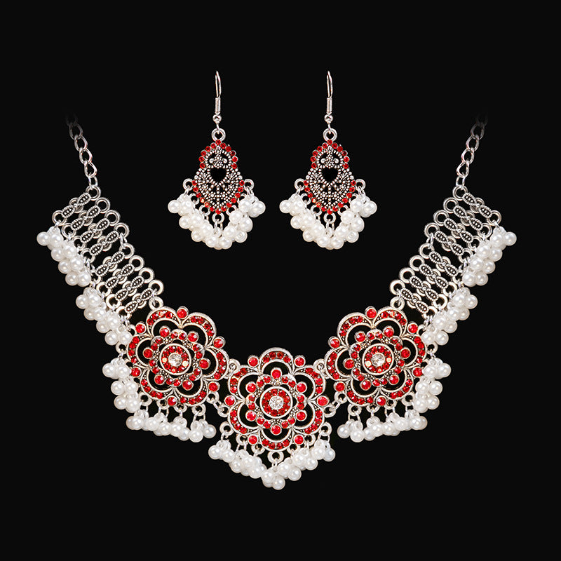 Women's Suite Retro Court French Pearl Water Jewelry Set