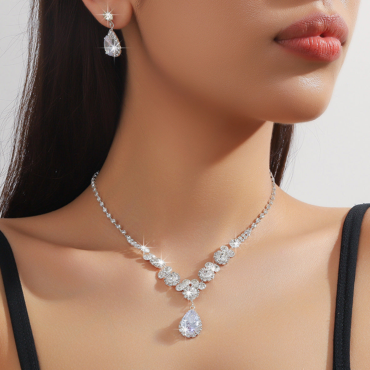 Bridal High-grade Three-piece Wedding Dress Luxury Jewelry Set