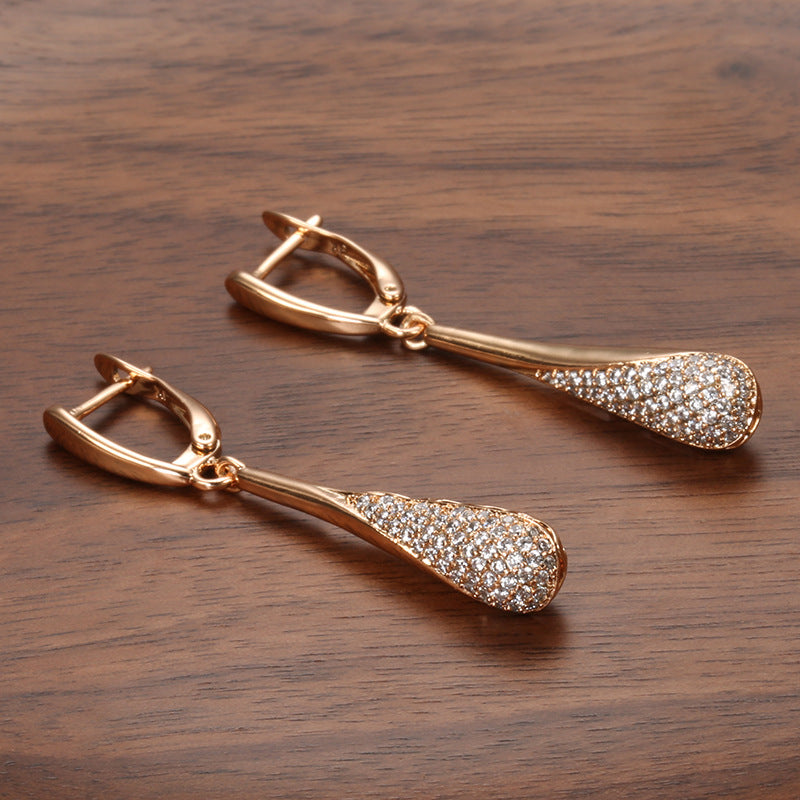 Women's Popular Zircon Fashionable Elegant Simple Design Crystal Stud Earrings