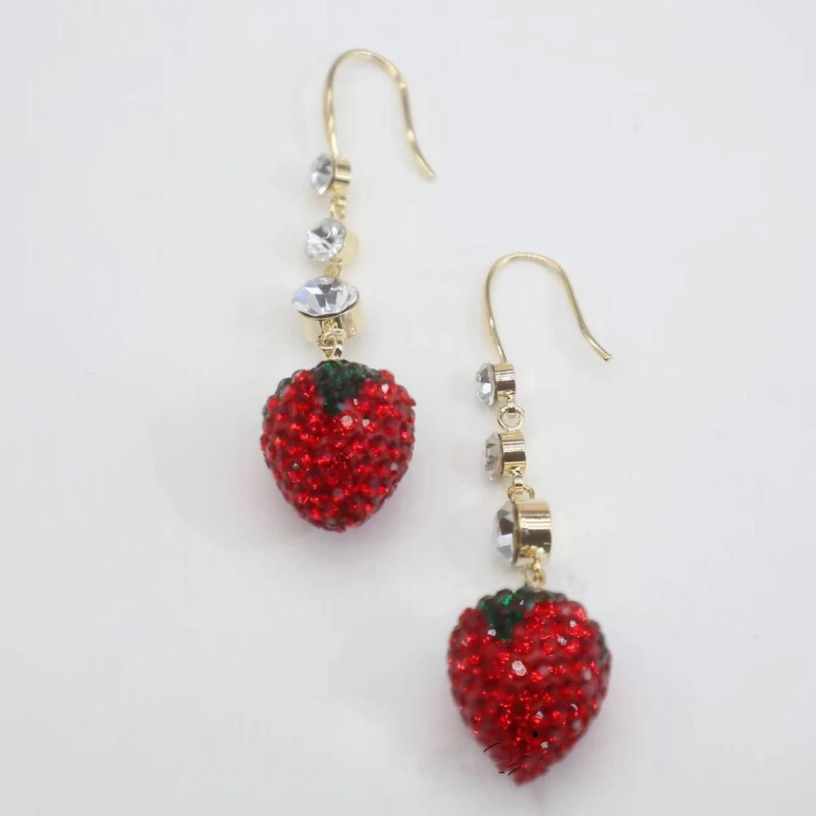 Strawberry Affordable Luxury Fashion Classic Gentle Earrings