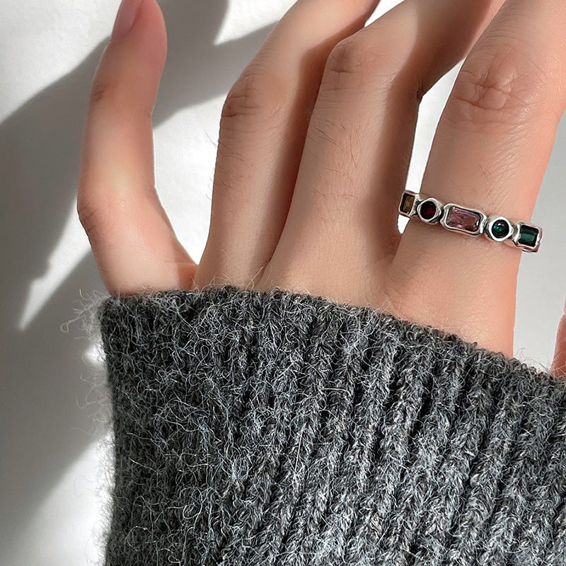 Women's Crystals Simple Niche Personality Affordable Luxury Zircon Retro Distressed Rings