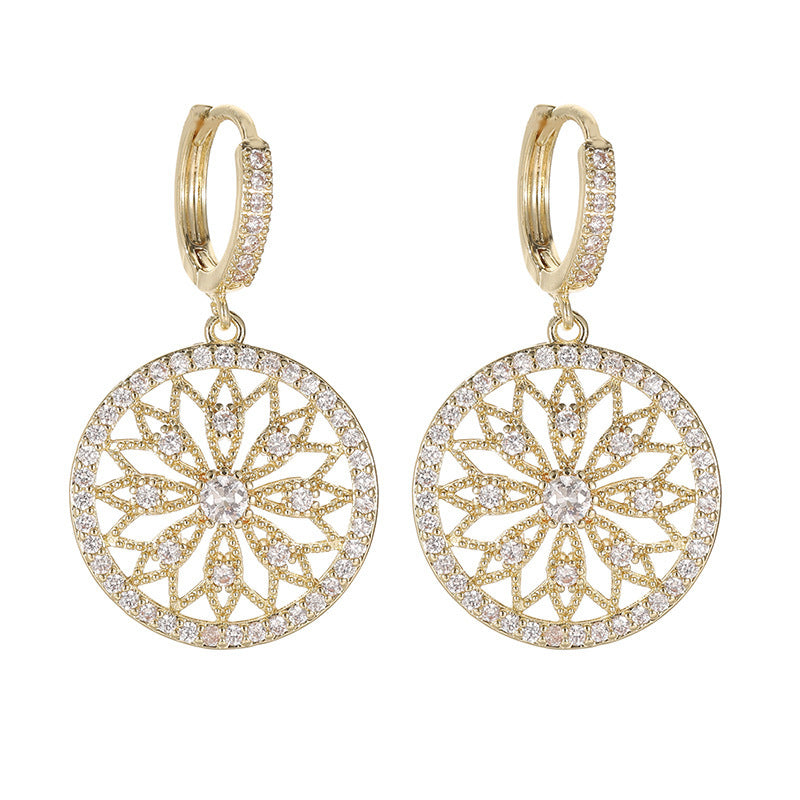 Design High-grade Trendy Female Personality Fashion Ear Clips Retro Super Earrings