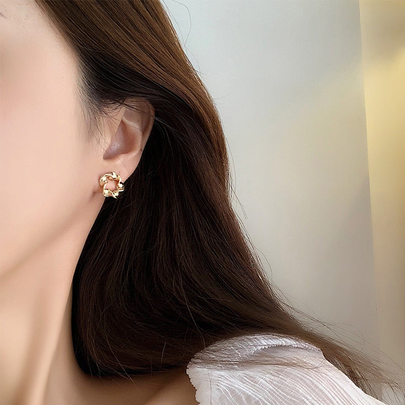 Cool Style Unique Design Sense Small Ear Clip Female Stud Earrings