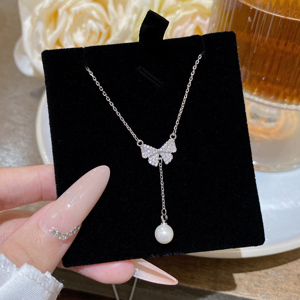 Women's Wild Butterfly Pearl Light Luxury Sweet Necklace