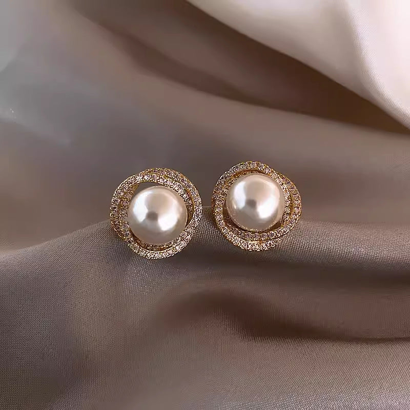 Quality Sier Korean Style Simple Light Stud Earrings
