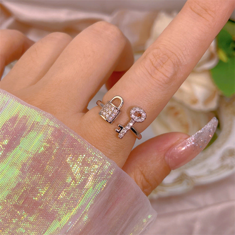 Yuan High-quality Zircon High-grade Color Retaining Open Rings