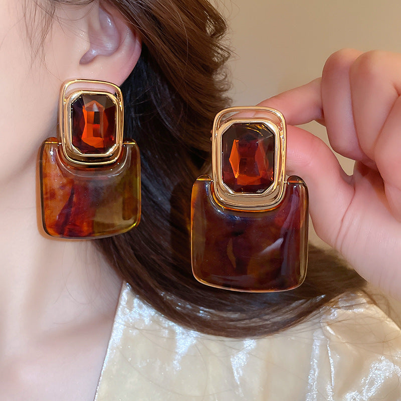 Women's Round Flower Vintage Ethnic Style Ear Niche Rings
