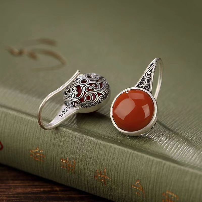 Vintage Antique Distressed Matte Personality Hollow Out Auspicious Ear Hook