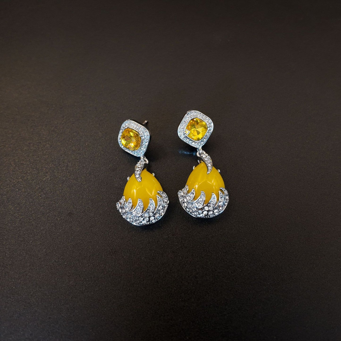 Fashion Temperament Ear Collection Artistic Retro Jewelry Set