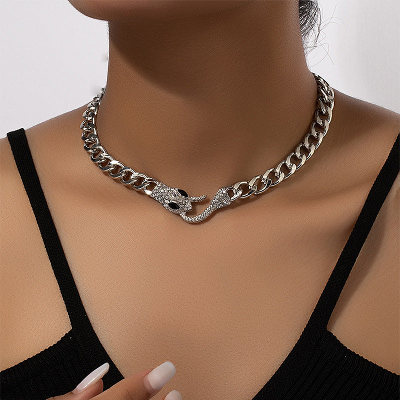 Women's Metal Pearl Chain Design Hip Hop Necklaces