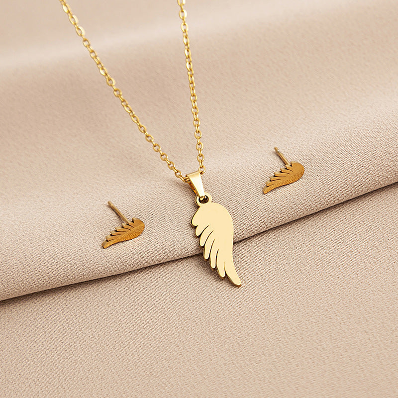 Stainless Steel Design Fashion Suit Metal Style Geometric Heart Necklaces