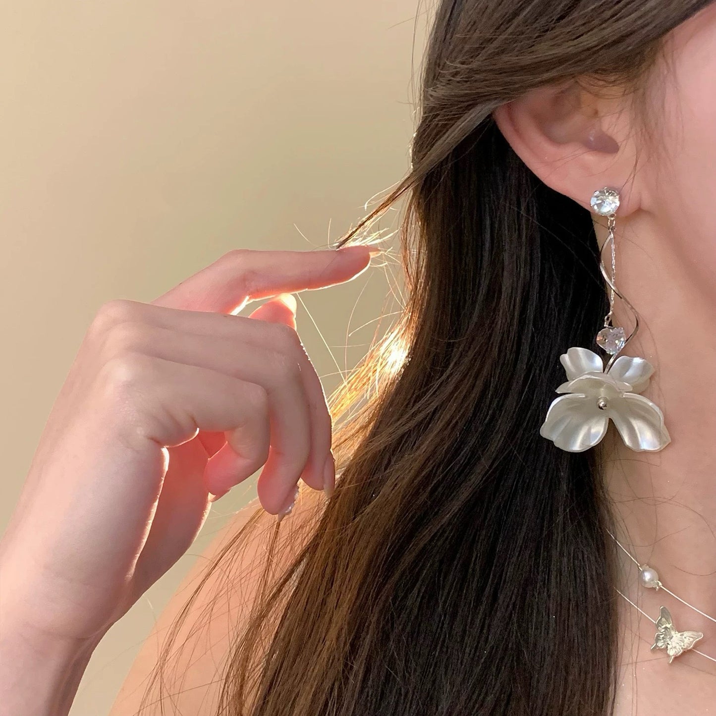 Women's French Style Long Flower For Seaside Earrings