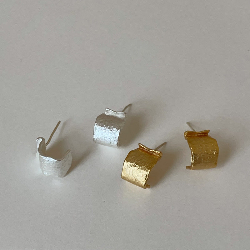 Women's Hammered Pleated Metal Ear Niche Personality Earrings